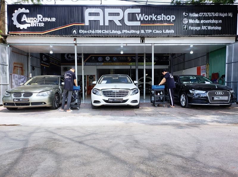 Gara sửa chữa ô tô bị giật ARC Workshop